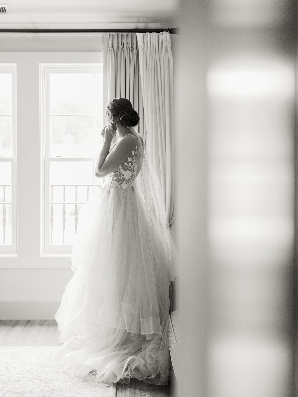 wedding couple chesapeake bay beach club wedding