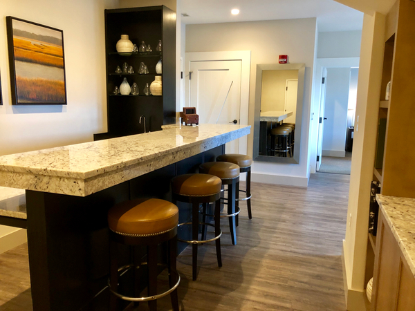 Manor Suite (6).jpg