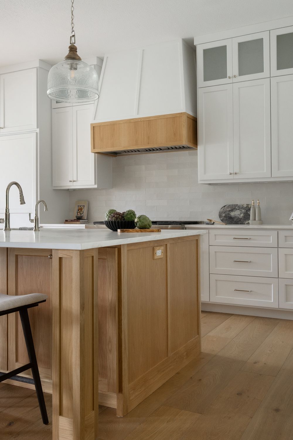 BVS-JCD-BRUSHY-CREEK-TR-KITCHEN-RIGHT-ANGLE-ISLAND-VERTICAL-4x5-05-27-2025.jpg
