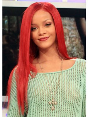 53a085ee2aa39_-_cos-rihanna-long-red-hair-mdn.jpg