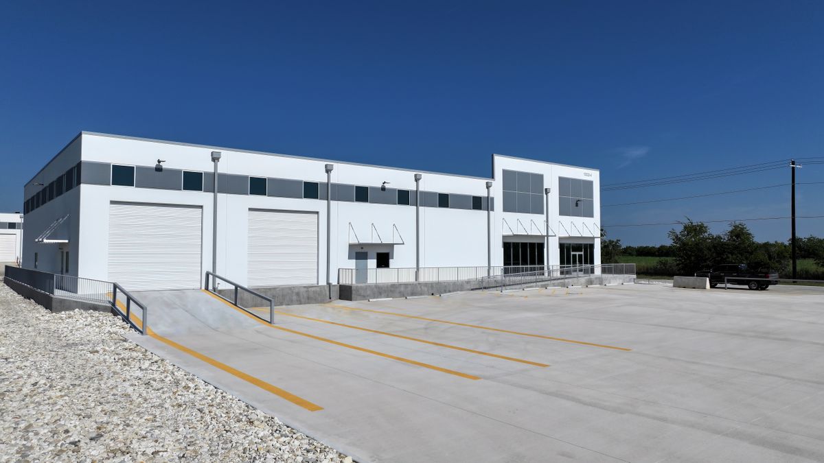 Lot 4.JPG