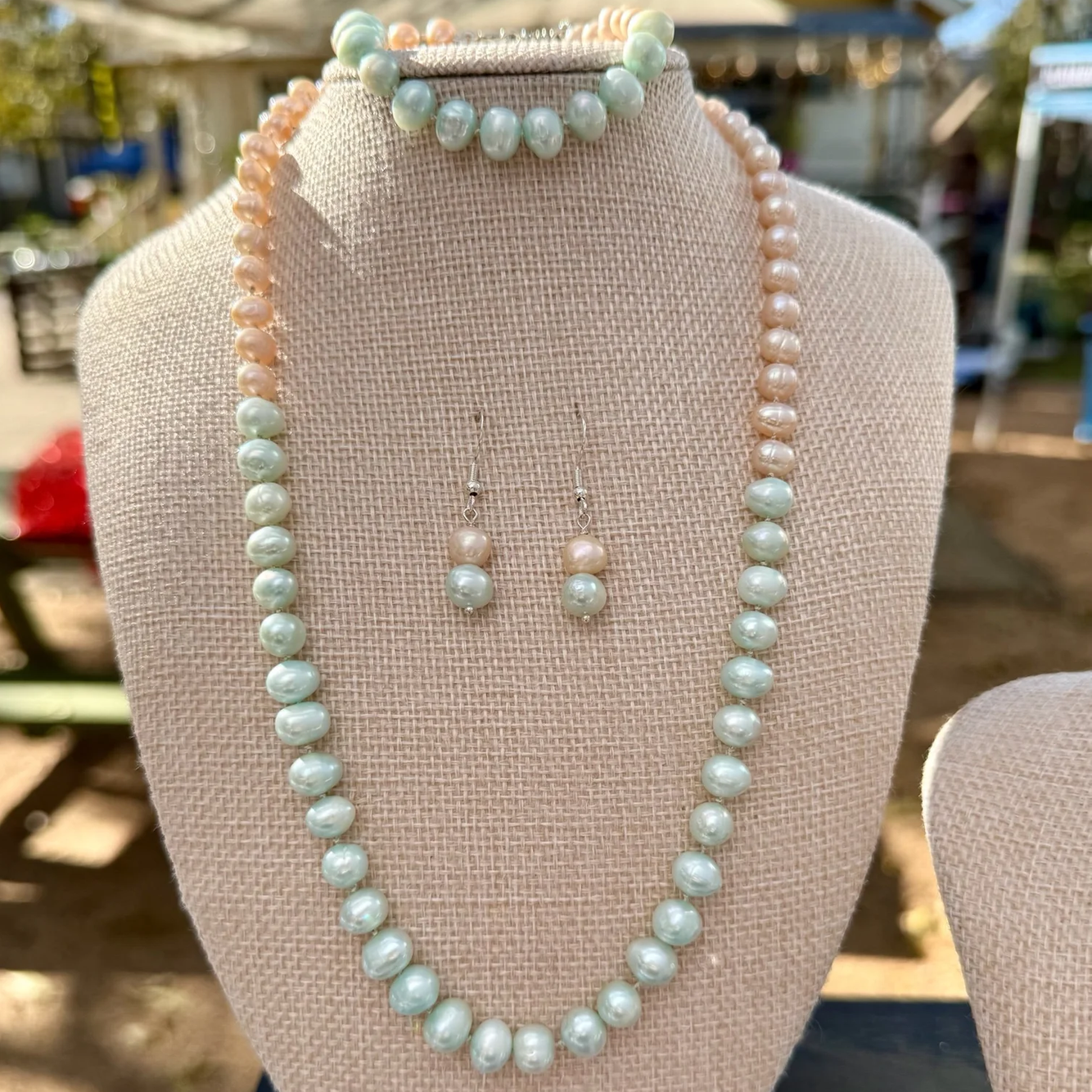 Cultured Freshwater Pearls Ornamental Earth.png