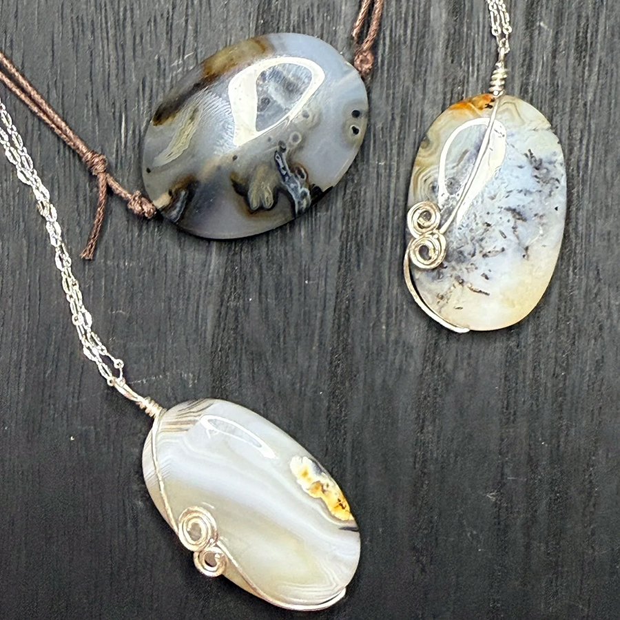 Dendritic Agate & Chalcedony (1)Ornamental Earth.png