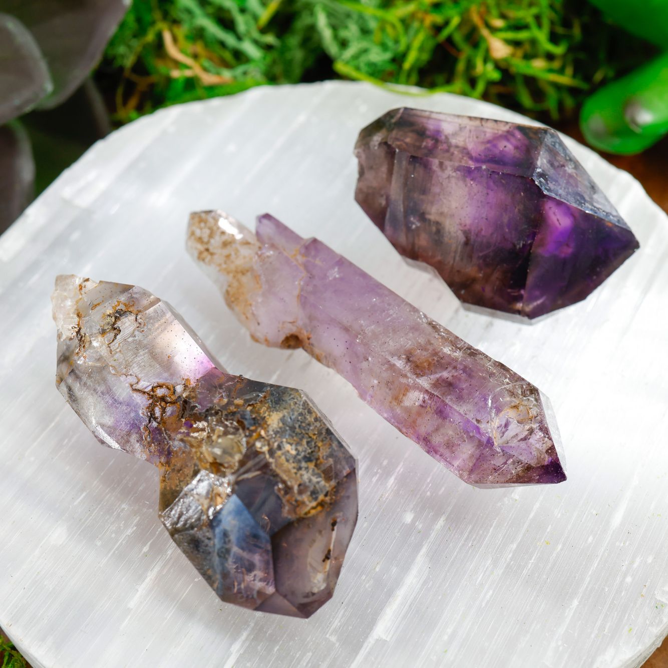 Shangaan Amethyst-At the counter-3.jpg