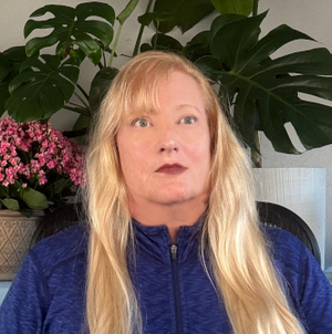 Anne_Berlin_Psychic_Medium_333x335pixels_SQUARE.png