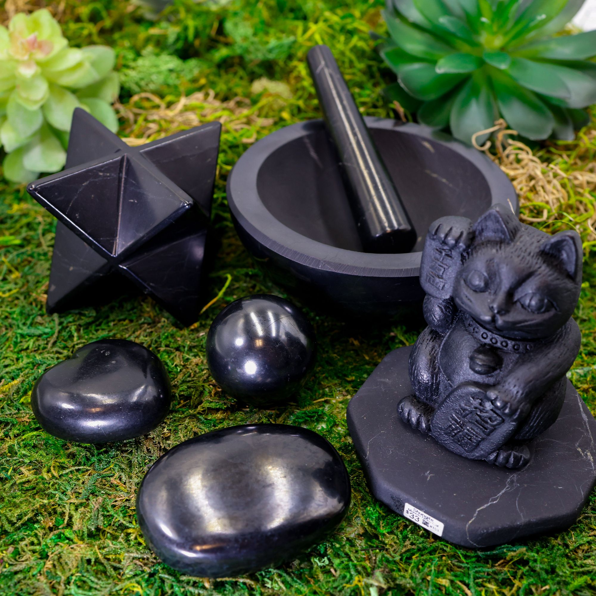 Shungite- On the Floor-01.jpg