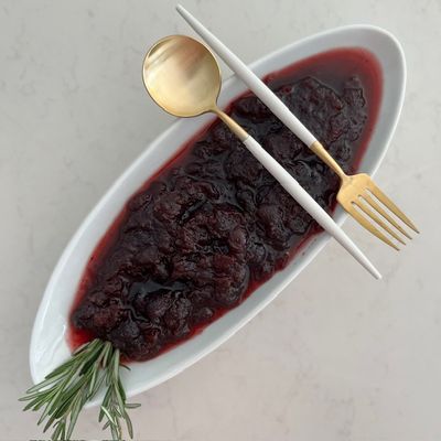 Homemade Cranberry Sauce, Thanksgiving, holiday, holiday catering, Christmas, Christmas Catering, Catering Brooklyn, Holiday Catering Brooklyn, Holiday Catering New York City, Holiday Catering NYC, Thanksgiving Catering NYc