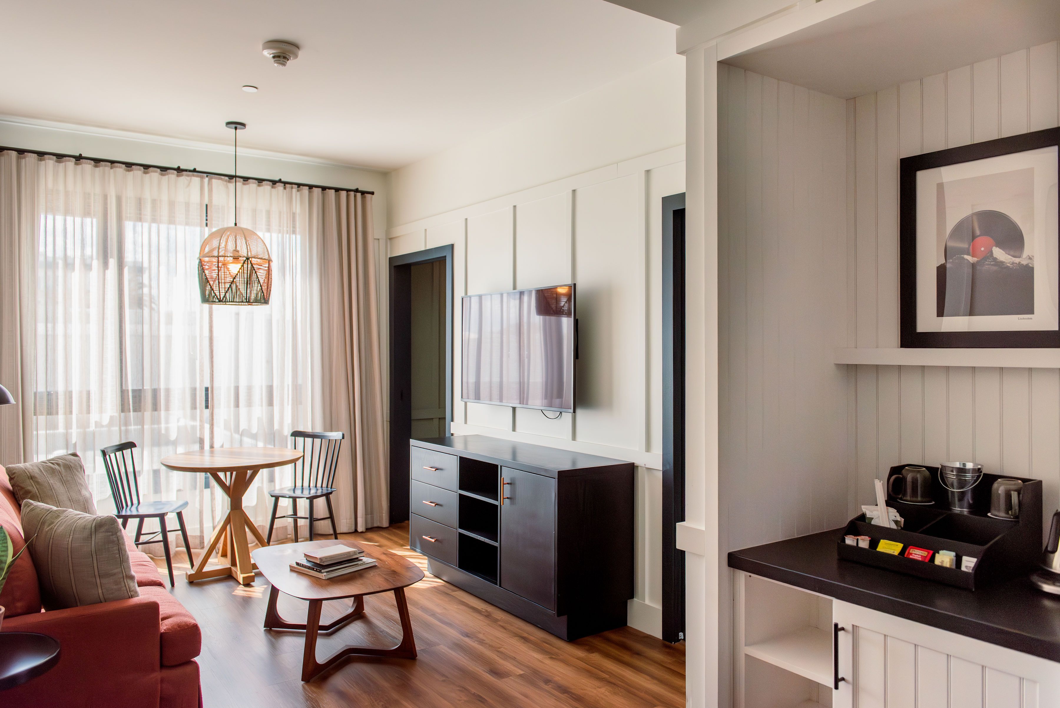 ElCapitanHotelRoomsShotByTheNomadicPeople-56.jpg
