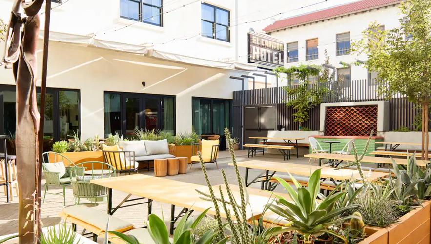 hotel courtyard