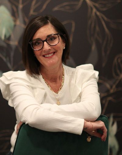 Andrea Kneifl - Finesse.jpg