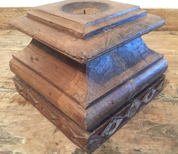 McLaren's Antiques & Interiors - Column Top