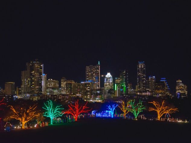 Trail-of-Lights-Austin_220222.jpg