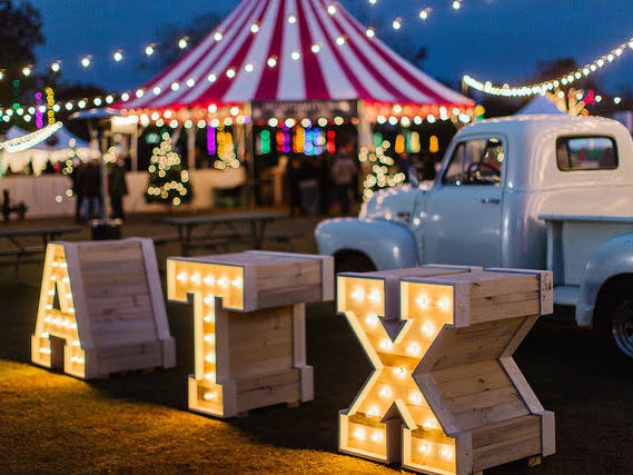 Trail-of-Lights_094138.jpg
