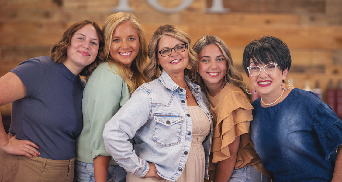 Salon 181 Team Fairhope.png