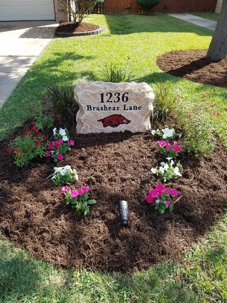 Go Razorbacks Residential Landmark