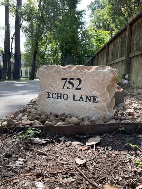 Residential Landmark Address Rock