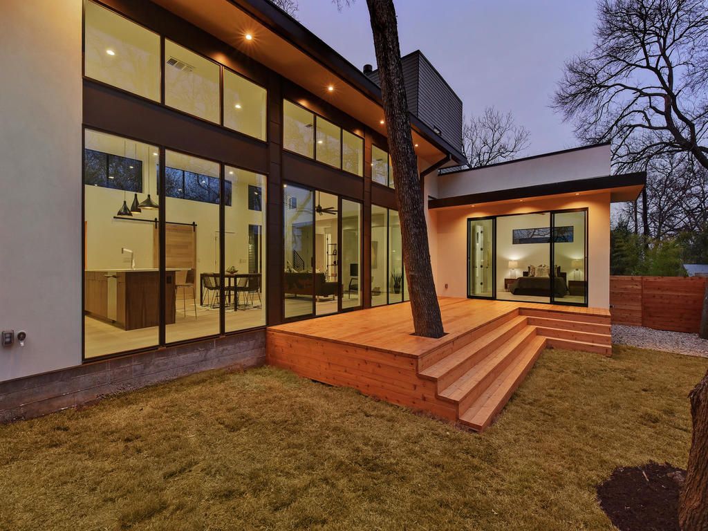 2003 De Verne St-MLS_Size-024-24-Rear Exterior Twilight 490-1024x768-72dpi.jpg