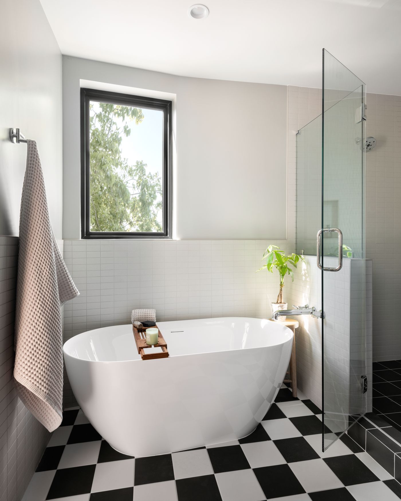 Leonid_Furmansky_FIA_Homes_East_Austin_Web_ 16.jpg