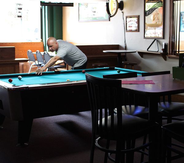 Beckett's Pool Table pool2.jpg