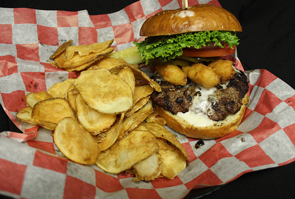 Beckett's Mac & Cheese Burger mac-cheese.jpg