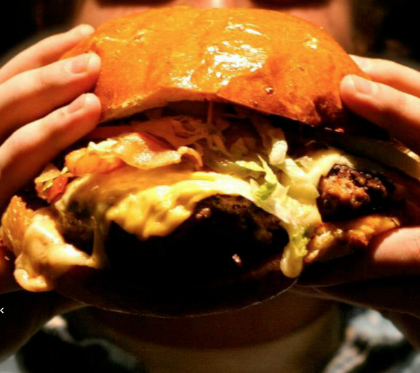 Beckett's Burger close-up.jpg