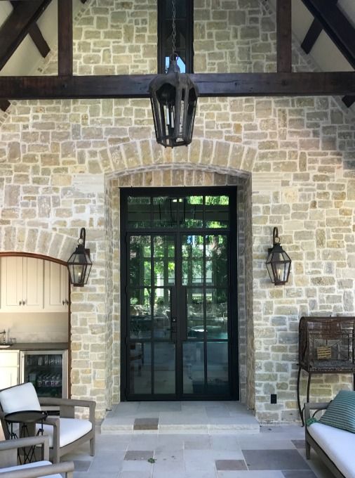 2607 Jarratt Ave (24)1.jpg