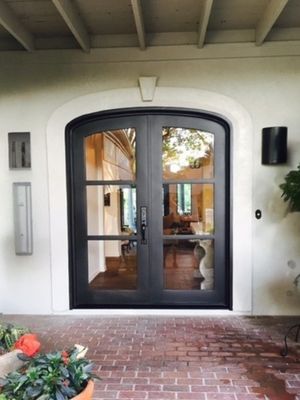 Alicia-Full Light - Exterior.jpg