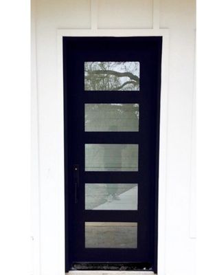 Vanilla - 5 Light - Single Door.jpg