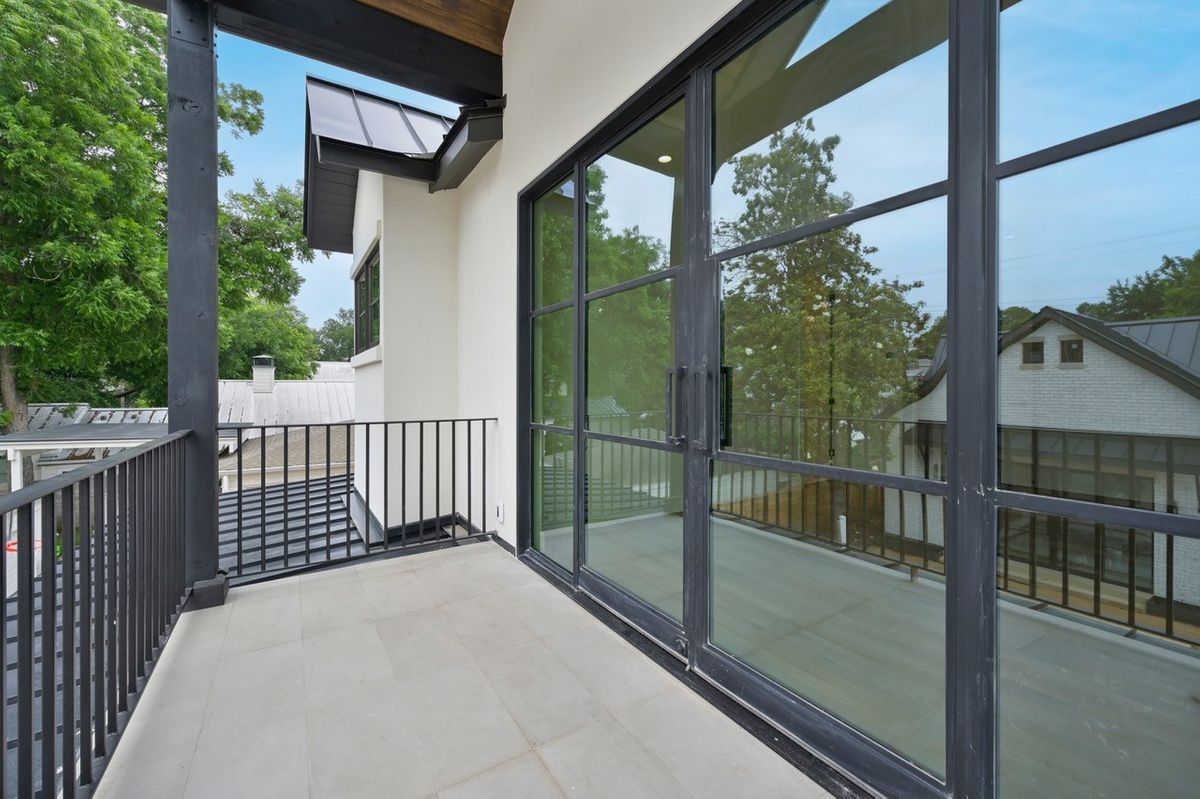 Primary Patio Double Doors.jpg