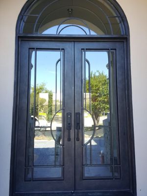 Hi Circle - Double Door - Transom.jpg