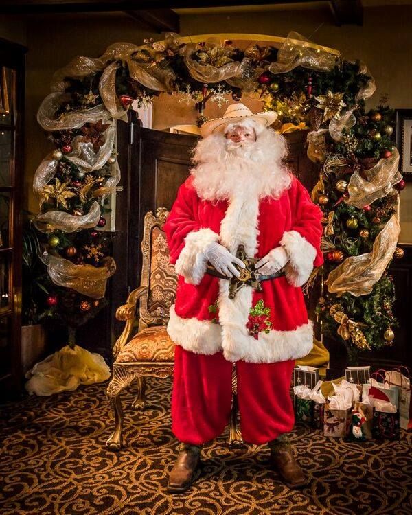 corporate holiday party planner