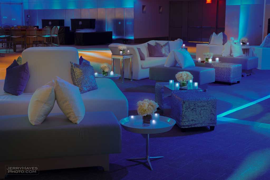 couches for dell event