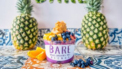 Image of a Bare Blend item between two pineapples