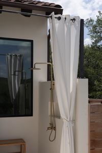 Outdoor shower.jpg