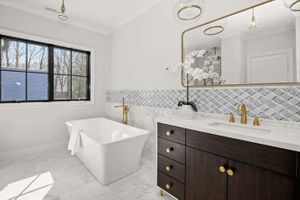 Bathroom Suite View 2.jpg