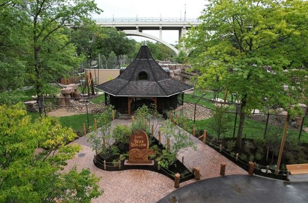 The Roofing Crew - The Cleveland Metroparks Zoo Suzy`s Bear Hallow.jpg