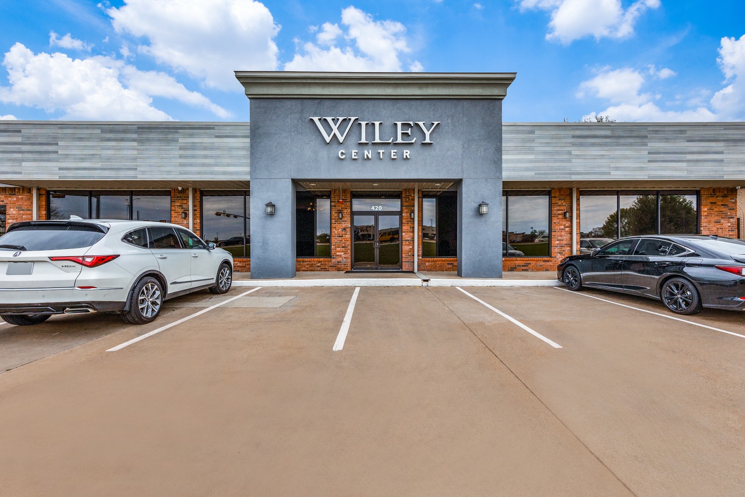 wiley-center-420-hwy-377-east-granbury-tx-76049-High-Res-3.jpg