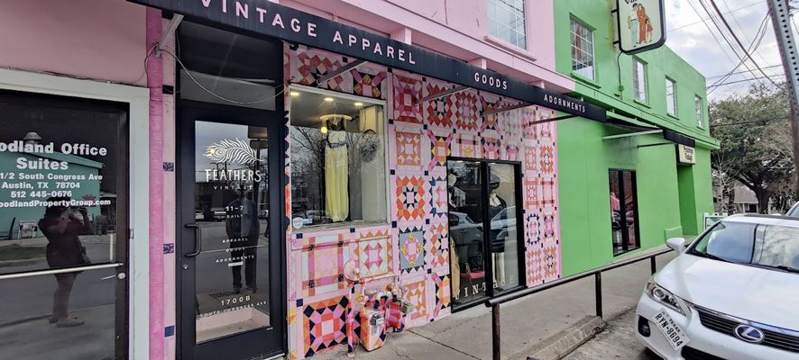 FEATHER'S BOUTIQUE VINTAGE