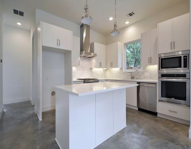 2010 Goodrich Ave 1B-large-016-Kitchen 002-1500x994-72dpi.jpg