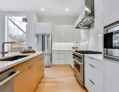 Modern white kitchen 6A