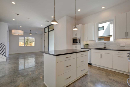 Riverside Homes - Copeland Court Modern Kitchens 2010 Goodrich Ave 2B kitchen