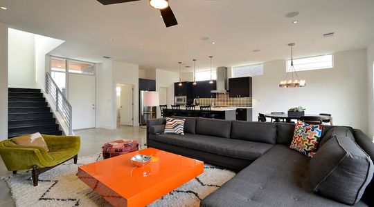 Barton Skyline #2, built by Riverside Homes in Austin, TX