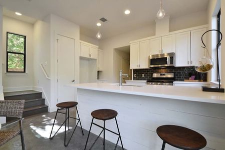 2501 E 4th St Unit A-print-020-Family Kitchen and Dining 036-4200x2805-300dpi.jpg