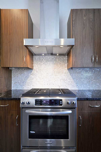 Riverside Homes - Copeland Court Modern Kitchen Goodrich Ave home for sale