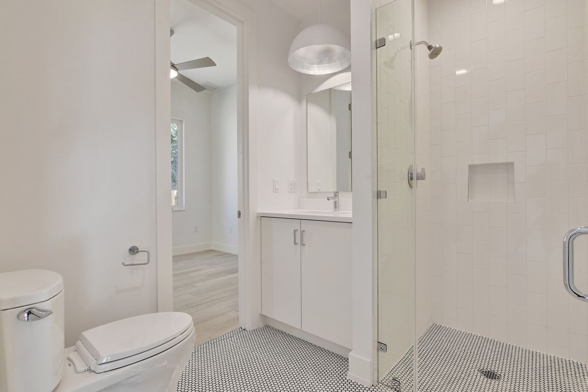 014-242987-2013 Bluebonnet Lane 2 016_5445947.jpg