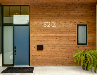 900x700 front door glow.jpg