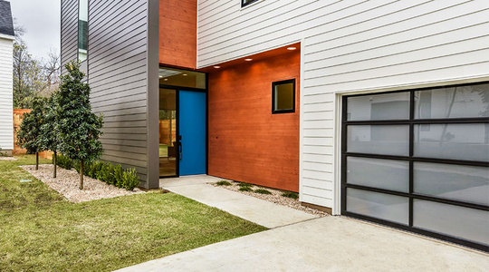exterior entry
