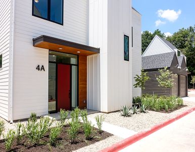 4A4B2014B-1.jpg