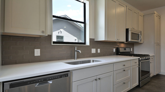 2500 E 3rd St Unit B-print-010-900x500.jpg