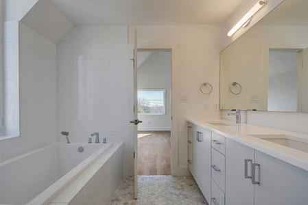 Riverside Homes - Copeland Court Upstairs Bathroom copeland court upstairs bathroom